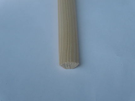 Smrková lišta do vnitřního rohu 10x10 mm v délce 2 m
