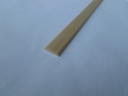 smrková plochá lišta 4x25 mm