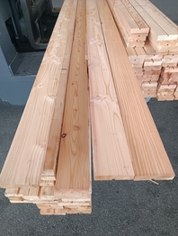 modřínová prkna 24x95 mm