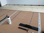 Jak na pokládku dřevěných masivních podlah pomocí ocelových sponek?