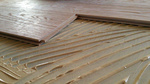 Jak správně nechat ve vašem životě „aklimatizovat“ nové dřevěné podlahy